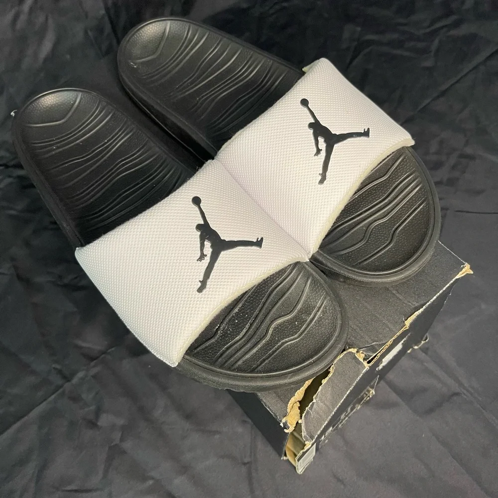 Jordan Break‎ Slide size 13